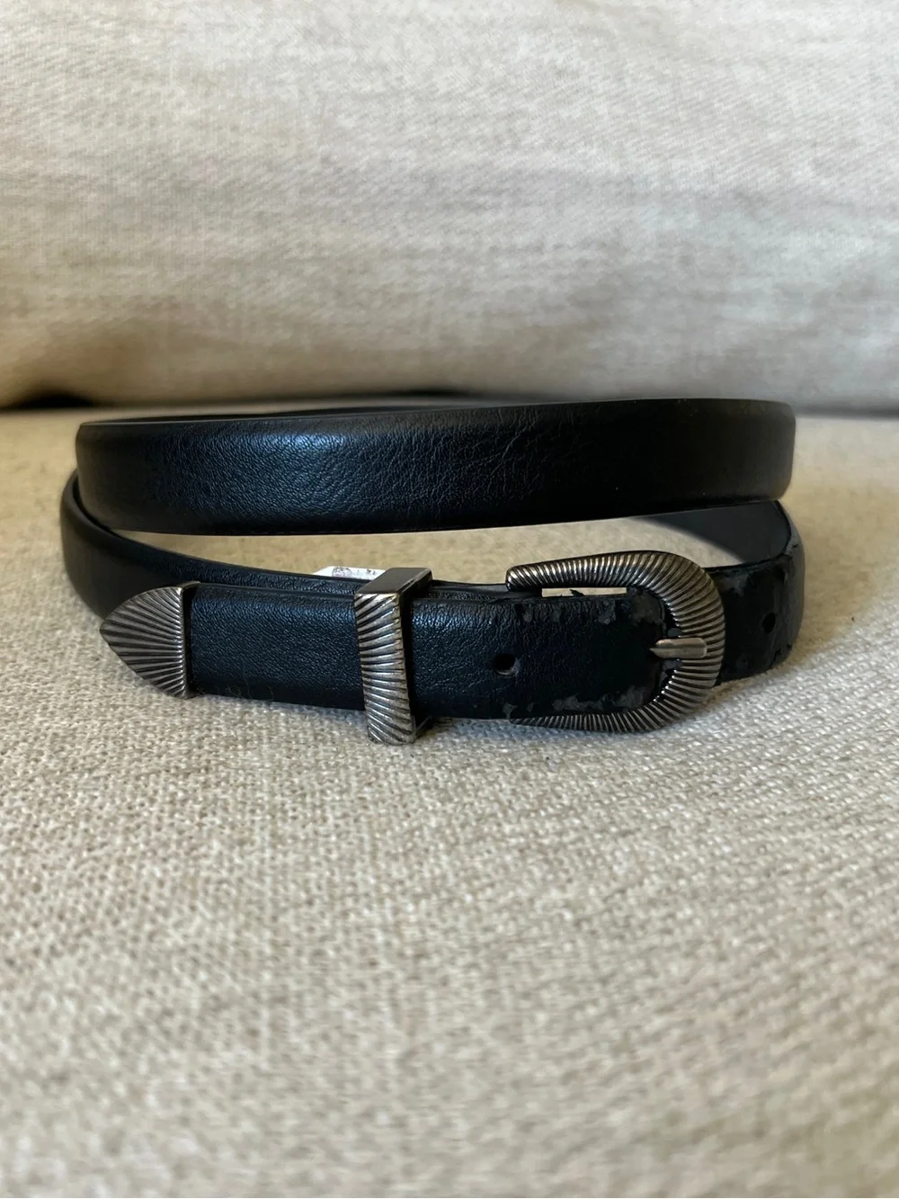 Vintage women's thin black belt western w Silver Hardware size L / XL Waist W36